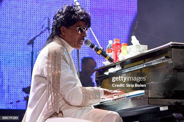 Little Richard performs during the Domino Effect benefit concert at the New Orleans Arena on May 30, 2009 in New Orleans, Louisiana.