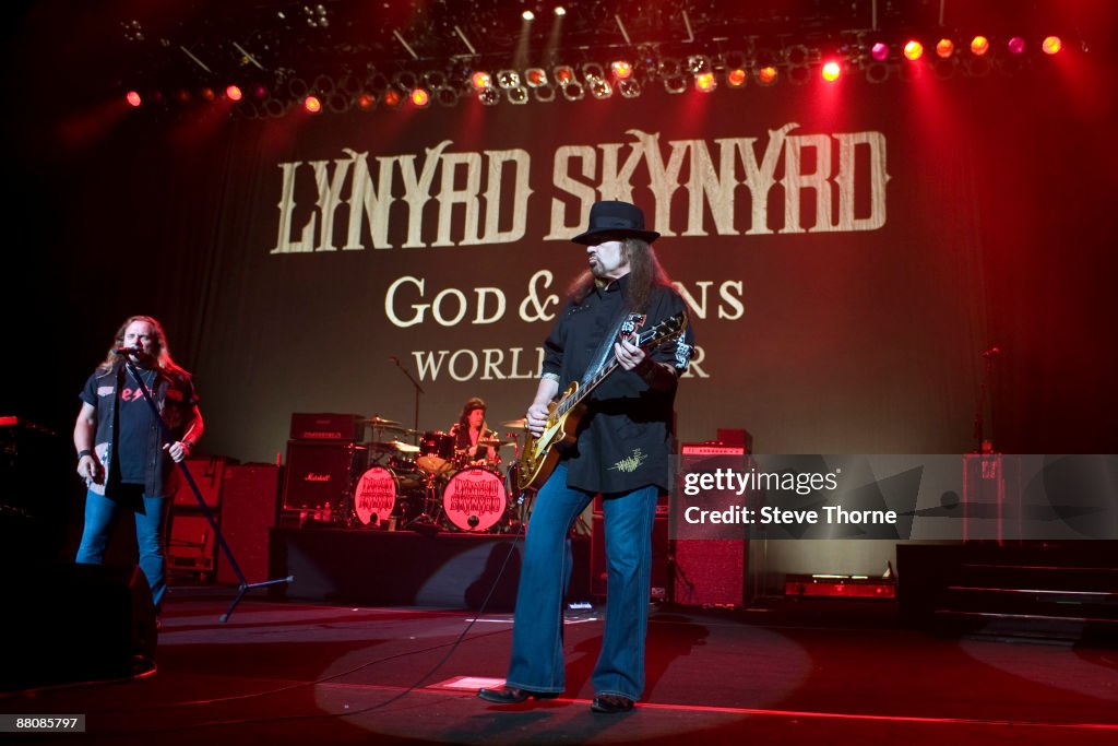 Lyrnyrd Skynyrd Perform In London