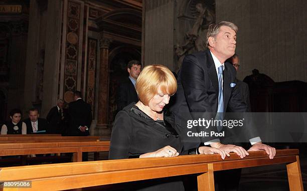 Ukrainian President Victor Yushchenko and his wife Kateryna Mykhailiva Yushchenko visit St. Peter's Basilica on June 1, 2009 in Vatican City.