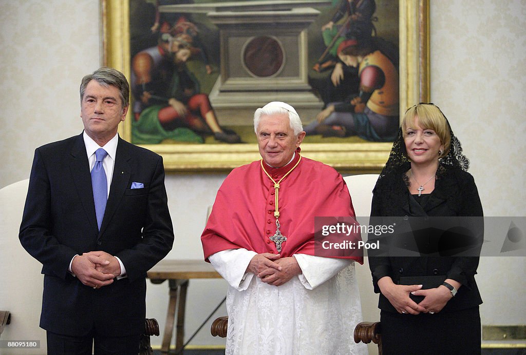 Pope Meets Ukrainian President Victor Yushchenko