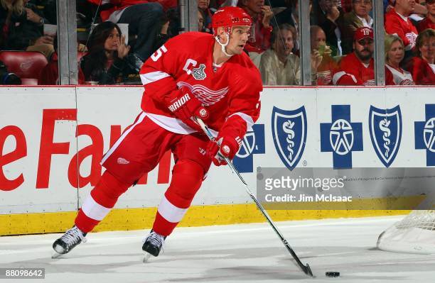 Nicklas Lidstrom of the Detroit Red Wings skates against the Pittsburgh Penguins during Game Two of the 2009 Stanley Cup Finals at Joe Louis Arena on...