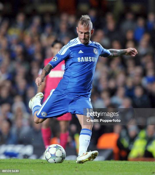 Raul Meireles of Chelsea scoring the 1st goal during the UEFA Champions League match between Chelsea and KRC Genk at Stamford Bridge on October 19,...