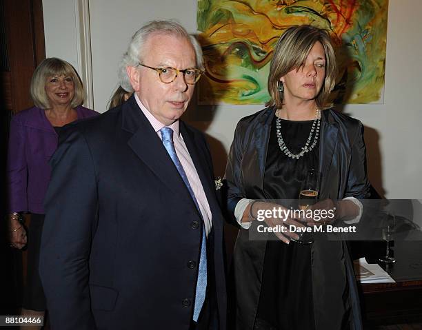 David Starkey attends the book launch party of 'Sleuth' written by Philip Mould, at The Arts Club on June 1, 2009 in London, England.