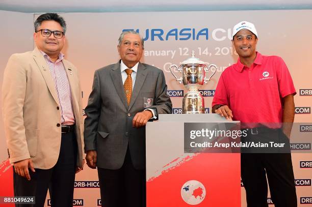 Arjun Atwal of India, Team Asia Captain, pose with the trophy with VIP's during the Team Asia Press Conference ahead of the 2018 EurAsia Cup...