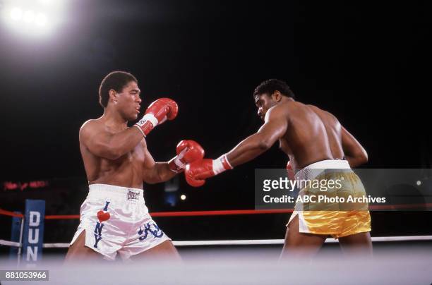 Renaldo Snipes, Greg Page boxing at Dunes, May 20, 1983.
