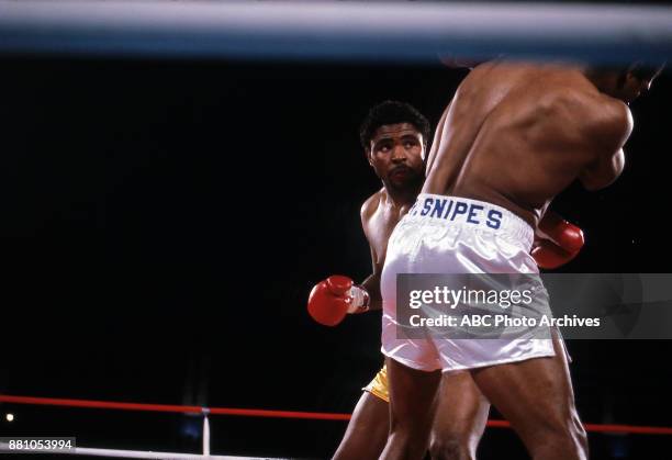 Greg Page, Renaldo Snipes boxing at Dunes, May 20, 1983.