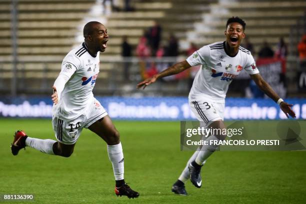 Amiens' Gael Kakuta celebrates after scoring during the French L1 football match between Amiens and Dijon on November 28 at the Licorne Stadium in...