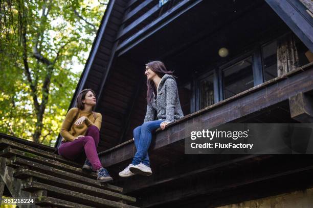 sisters talks - terraced cottage stock pictures, royalty-free photos & images
