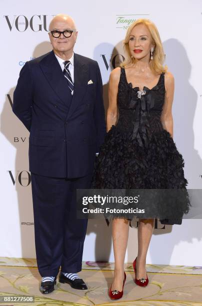 Manolo Blahnik and Carmen Lomana attend the 'Manolo Blahnik : El Arte Del Zapato' exhibition at the Ritz Hotel on November 28, 2017 in Madrid, Spain.