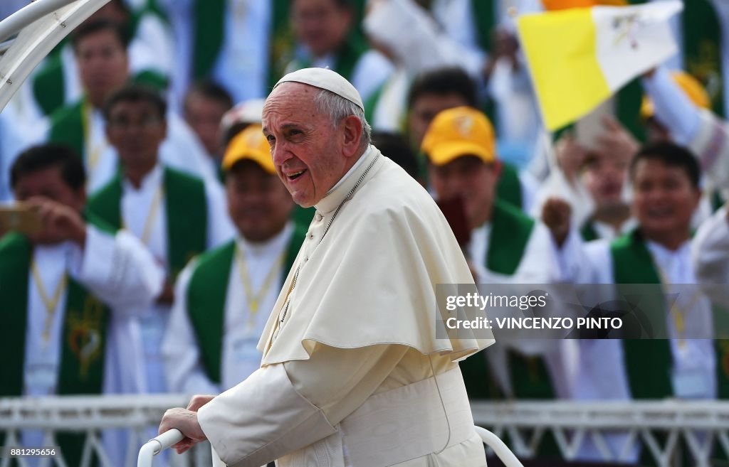 MYANMAR-VATICAN-RELIGION-POPE