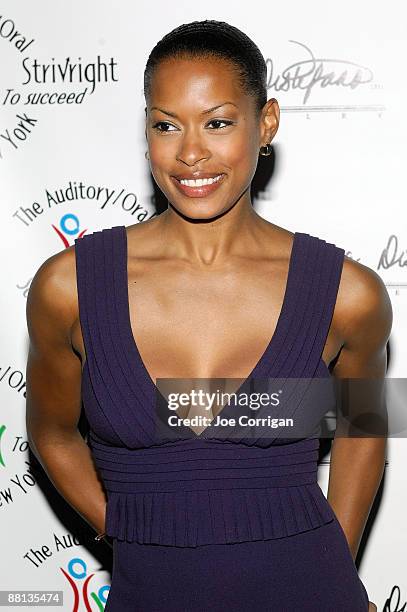 927 Kearran Giovanni Photos & High Res Pictures - Getty Images