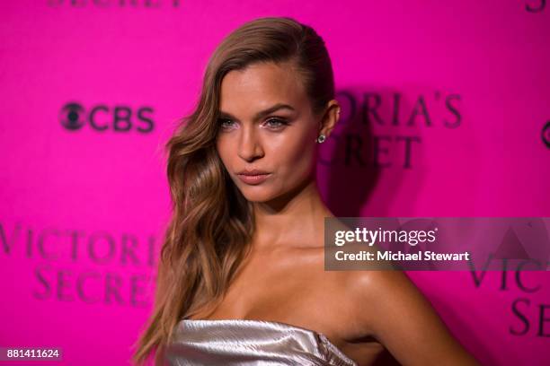 Josephine Skiver attends the 2017 Victoria's Secret Fashion Show viewing party pink carpet at Spring Studios on November 28, 2017 in New York City.