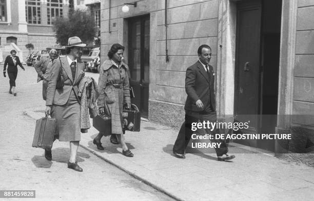 Ondina Valla going to the athletics training in Rapallo, 19 April 1938, Italy, 20th century.