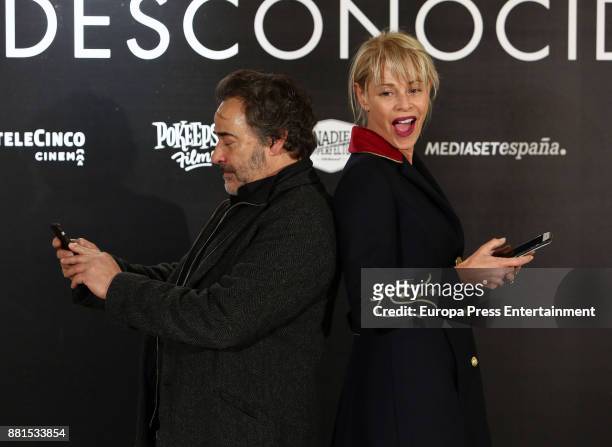 Belen Rueda and Eduard Fernandez attend the 'Perfectos desconocidos' photocall at Hesperia hotel on November 28, 2017 in Madrid, Spain.