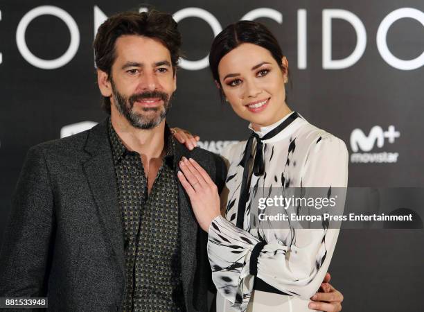 Eduardo Noriega and Dafne Fernandez attend the 'Perfectos desconocidos' photocall at Hesperia hotel on November 28, 2017 in Madrid, Spain.