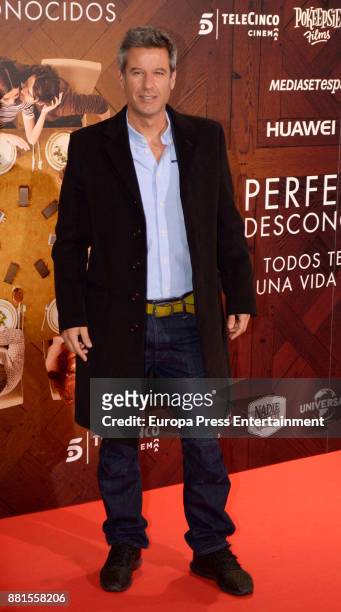 Nico Abad attends the 'Perfectos desconocidos' premiere at Capitol cinema on November 28, 2017 in Madrid, Spain.
