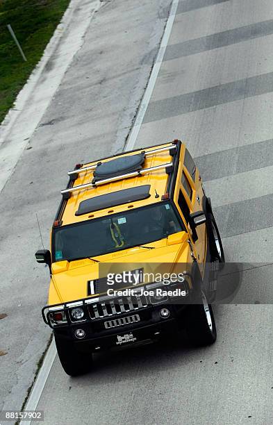 Hummer manufactured by General Motors Corp. Is seen June 2, 2009 in Miami, Florida. Reports indicate that GM has an agreement to sell its Hummer...