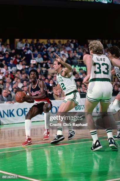 Shell Steve Colter Portland Trail Blazers 80s Photos and Premium High Res Pictures - Getty ...