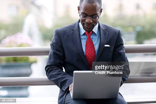 3,273 Black Suit Black Shirt Red Tie Stock Photos, High-Res Pictures, And  Images - Getty Images