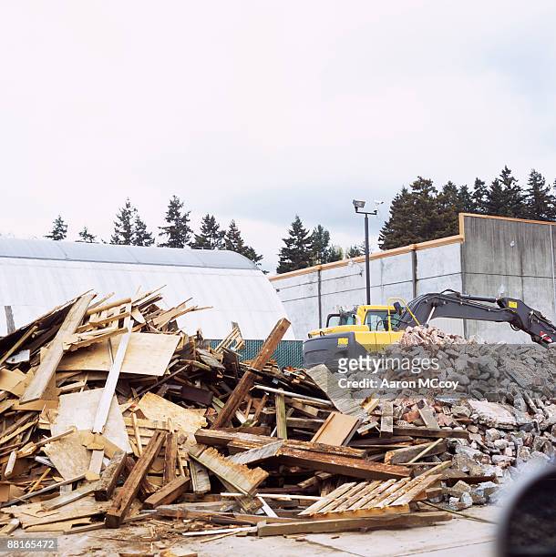 junkyard - demolition stock pictures, royalty-free photos & images