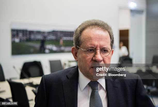 Vitor Constancio, vice president of the European Central Bank , speaks to reporters at the ECB headquarters in Frankfurt, Germany, on Wednesday, Nov....