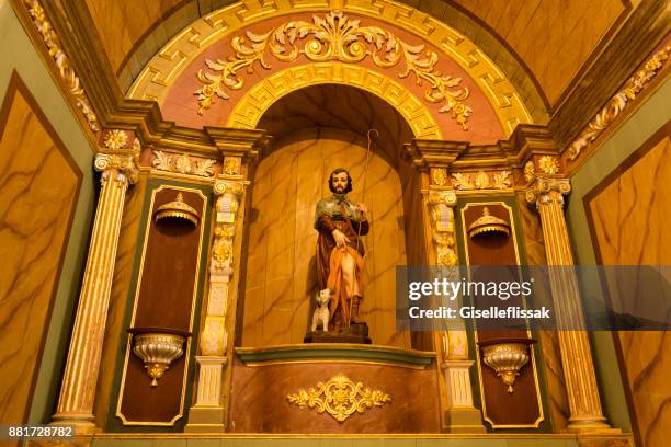 altar of sanctuary of aparecida - miracle-church-of-god stock pictures, royalty-free photos & images