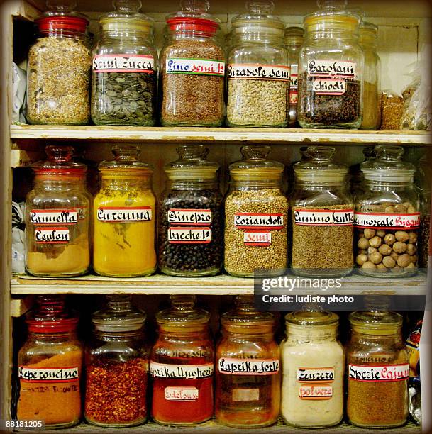 well stocked pantry  - dispensa foto e immagini stock