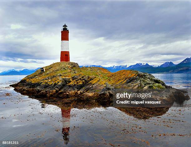 remote place - argentinien island stock pictures, royalty-free photos & images