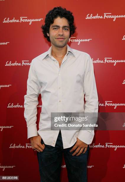 Actor Adrian Grenier attend the Ferragamo event with Debi Mazar and Adrian Grenier to benefit the L'Aquila earthquake victims at the Ferragamo...