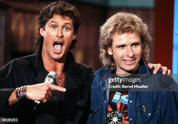 American actor and singer David Hasselhoff with host Thomas Gottschalk on Wetten, dass..? tv show in Hof, Germany on March 4 1989.