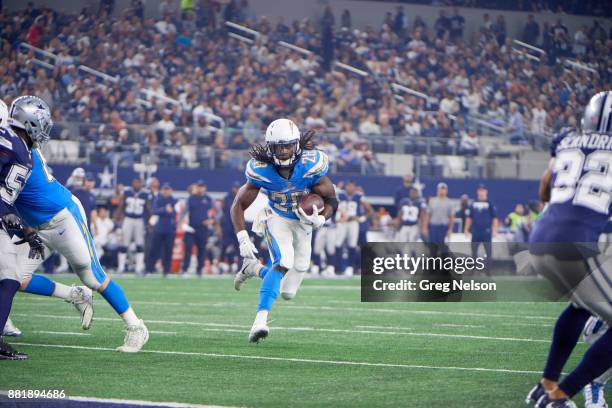 Los Angeles Chargers Melvin Gordon in action, rushing vs Dallas Cowboys at AT&T Stadium. Arlington, TX CREDIT: Greg Nelson