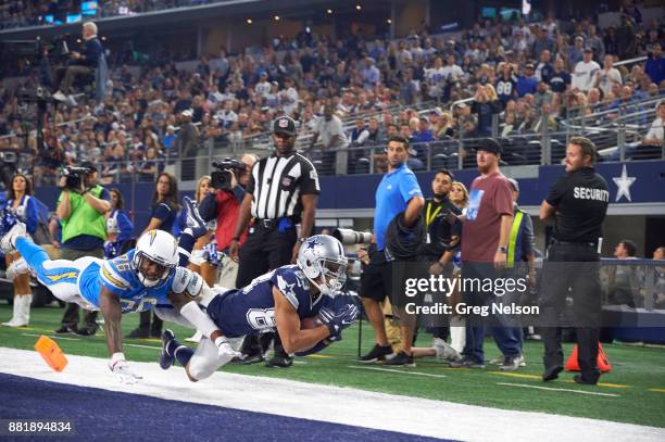 Dallas Cowboys Terrance Williams in action vs Los Angeles Chargers Casey Hayward at AT&T Stadium. Arlington, TX CREDIT: Greg Nelson