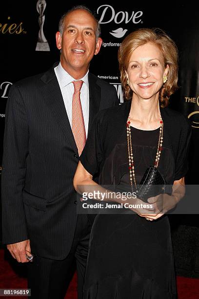 Peter Stone with producer Deborah Forte attends the 34th Annual AWRT Gracie Awards Gala at The New York Marriott Marquis on June 3, 2009 in New York...