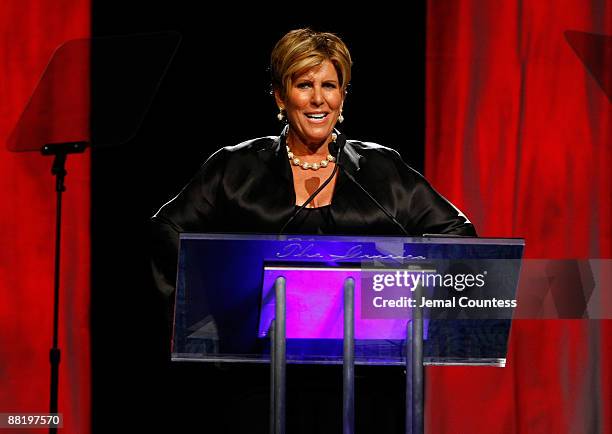 Awrt Suze Orman Show Photos and Premium High Res Pictures - Getty Images