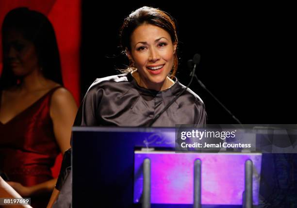 Journalist Anne Curry on stage during the 34th Annual AWRT Gracie Awards Gala at The New York Marriott Marquis on June 3, 2009 in New York City.