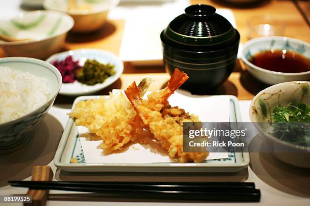 tempura set - 天ぷら ストックフォトと画像