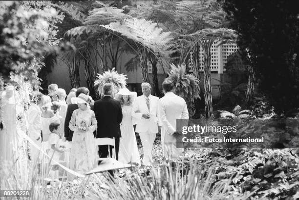 American actress Farrah Fawcett is escorted by her father James Fawcett, at her wedding to actor Lee Majors at the Hotel Bel-Air, Los Angeles,...