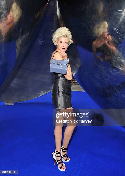 Model Agyness Deyn attends the Summer Exhibition Preview Party 2009 at the Royal Academy of Arts on June 3, 2009 in London, England.