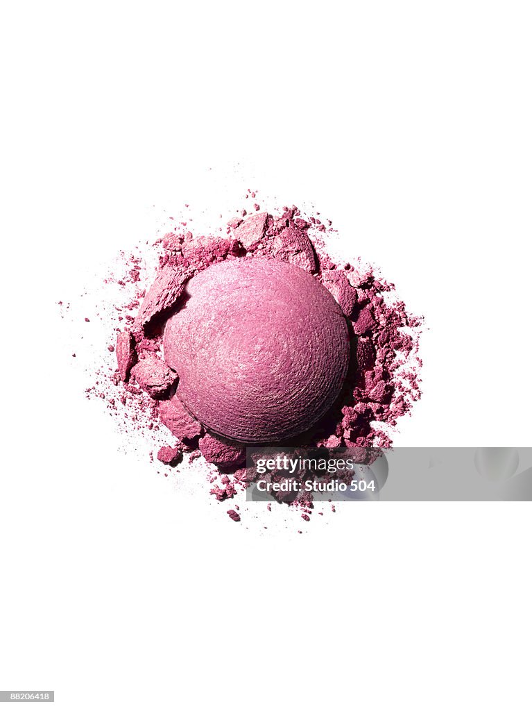Blush with crushed powder