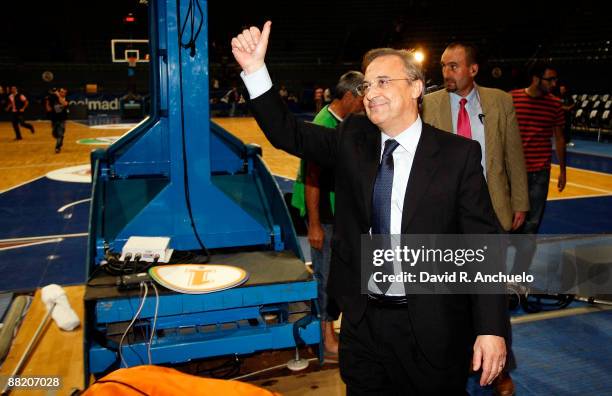 Real Madrid president Florentino Perez waves to the crowd during the ACB Semi-final Game 2 match between Real Madrid and Tau Ceramica on June 4, 2009...
