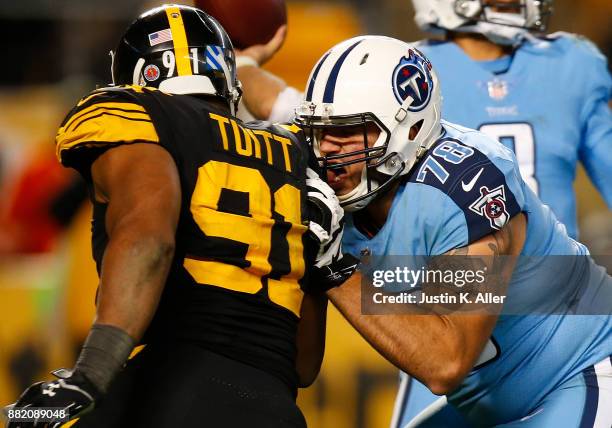 Jack Conklin of the Tennessee Titans in action against the Pittsburgh Steelers on November 16, 2017 at Heinz Field in Pittsburgh, Pennsylvania.