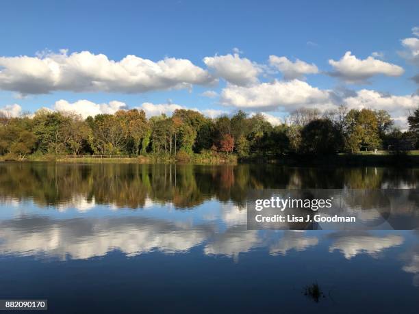 700 State Line Lake Stock Photos, High-Res Pictures, and Images - Getty ...