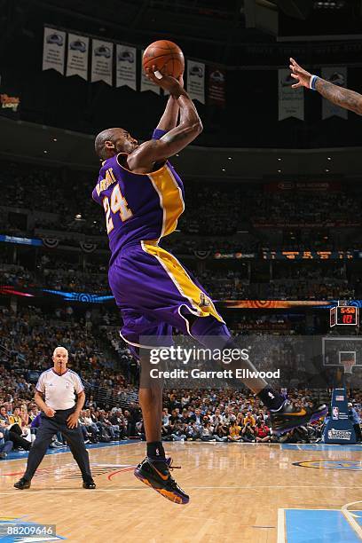 Kobe Bryant of the Los Angeles Lakers takes a jump shot against the Denver Nuggets in Game Four of the Western Conference Finals during the 2009 NBA...