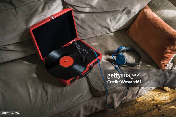 vintage record player in couch - record player stock pictures, royalty-free photos & images