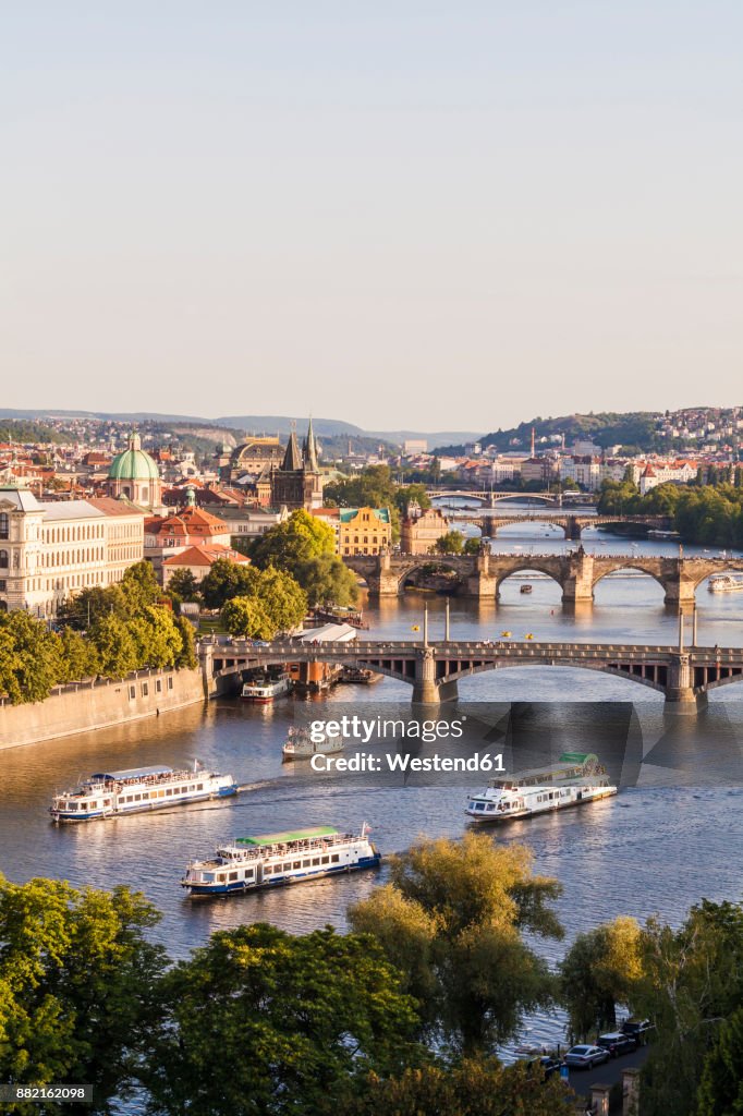 Czech Republic, Prague, cityscape with Charles Bridge and boats on Vltava
