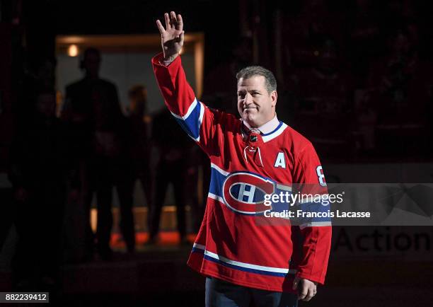 Mark Recchi honored for his induction into the Hockey Hall of Fame, prior to the NHL game between the Montreal Canadiens and the Ottawa Senators at...