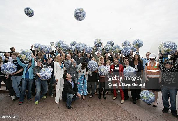 Ben Elias, Tracey Spicer, Kirk Penguilly, Layne Beachley, Brian Scarsbrick, Susie Maroney, French 'Spiderman' - Alain Robert, Erin McNaught and a...