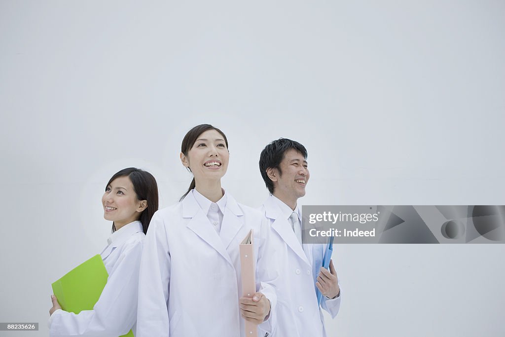 Portrait of reserch scientists, smiling