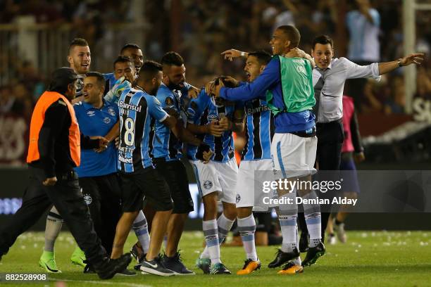 Players of Gremio celebrate the championship after the second leg match between Lanus and Gremio as part of Copa Bridgestone Libertadores 2017 Final...