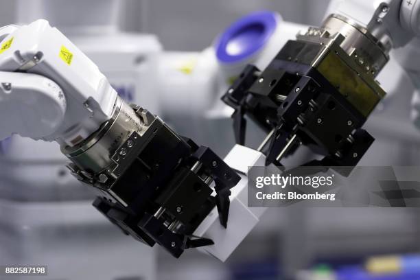 Worksense 106 Seiko Epson Corp Stock Photos, High-Res Pictures, and Images ...
